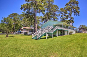 Waterfront Onalaska Retreat with Private Dock!